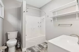 33 Western Ave, Fairfield, ME 04937 - Photo 8