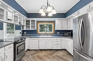 33 Western Ave, Fairfield, ME 04937 - Photo 4