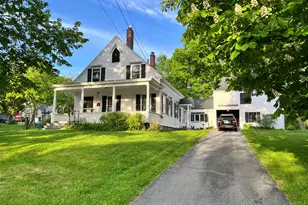 79 Elm St, Gardiner, ME 04345 - Photo 4