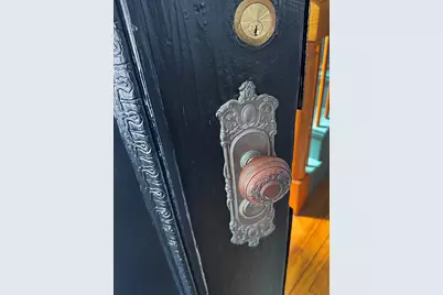 79 Elm Street, Gardiner, ME 04345 - Photo 10