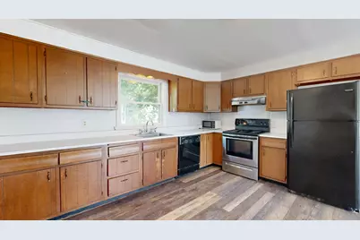 15 W Waterman Road, Auburn, ME 04210 - Photo 6