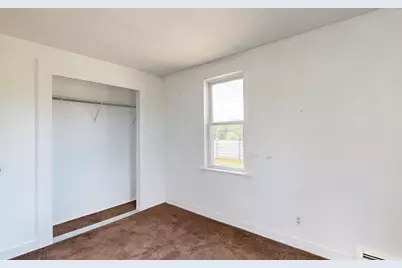 15 W Waterman Road, Auburn, ME 04210 - Photo 20