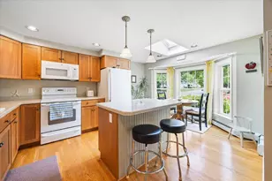 10 Shiretowne Common Dr, Kennebunk, ME 04043 - Photo 8