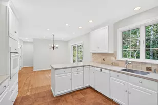 100 Mistic Ave, Rockport, ME 04856 - Photo 18
