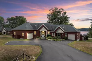 14 Lancelot Rd, Naples, ME 04055 - Photo 2