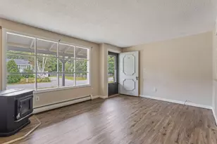 8 Elaine Dr, Brunswick, ME 04011 - Photo 10