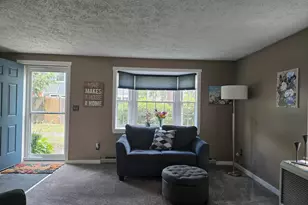71 Munroe Ln, Topsham, ME 04086 - Photo 10