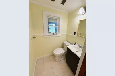 21 Elm Street, Lewiston, ME 04240 - Photo 14