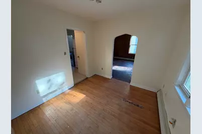 21 Elm Street, Lewiston, ME 04240 - Photo 14