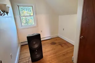 21 Elm St, Lewiston, ME 04240 - Photo 18
