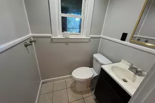 21 Elm St, Lewiston, ME 04240 - Photo 16