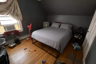 21 Elm St, Lewiston, ME 04240 - Photo 16