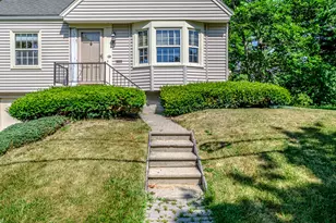 38 Lucas St, Portland, ME 04102 - Photo 6
