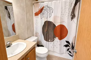 8 Nutter St, Mars Hill, ME 04758 - Photo 18