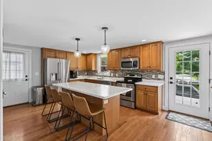 40 Thadeus St, South Portland, ME 04106 - Photo 8