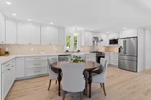 256 Berwick Rd, Ogunquit, ME 03907 - Photo 6