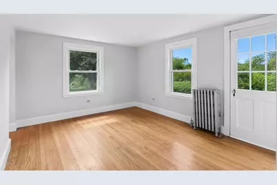 19 Fairlawn Avenue, Westbrook, ME 04092 - Photo 10