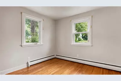 35 Newell Road, Yarmouth, ME 04096 - Photo 14