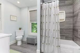 35 Washburn Ave, Portland, ME 04101 - Photo 30