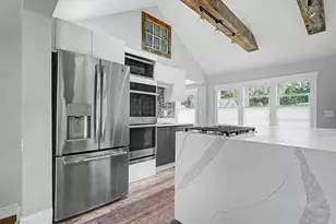 23 Spring St, South Portland, ME 04106 - Photo 28
