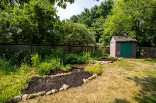 23 Spring St, South Portland, ME 04106 - Photo 16