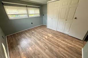 22 Elwood Dr, Clinton, ME 04927 - Photo 12