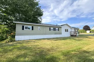 22 Elwood Dr, Clinton, ME 04927 - Photo 2