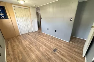 22 Elwood Dr, Clinton, ME 04927 - Photo 16