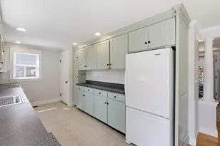75 Pennell Ave, Portland, ME 04103 - Photo 4