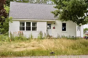 42 Capri St, Brewer, ME 04412 - Photo 2