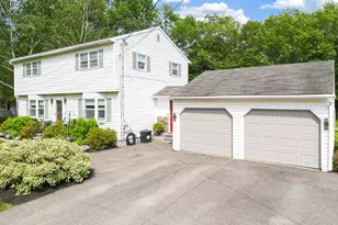 25 Frankwood Dr, Winslow, ME 04901 - Photo 2
