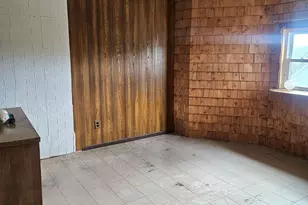 1 Elm St, East Millinocket, ME 04430 - Photo 24