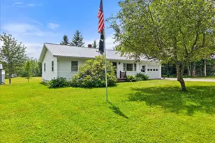 4 Birchlawn Dr, Lamoine, ME 04605 - Photo 1