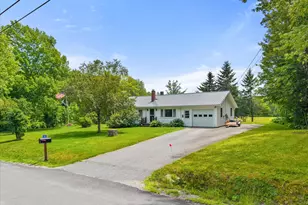 4 Birchlawn Dr, Lamoine, ME 04605 - Photo 4