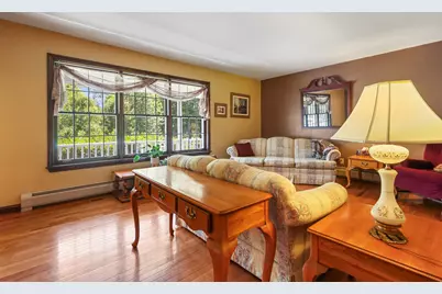 352 Madawaska Avenue, Pittsfield, ME 04967 - Photo 10