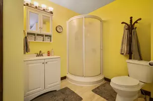352 Madawaska Ave, Pittsfield, ME 04967 - Photo 26