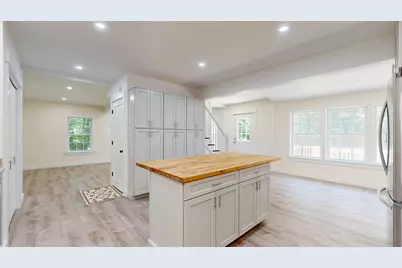 16 Snow Street, Gardiner, ME 04345 - Photo 18