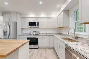 16 Snow St, Gardiner, ME 04345 - Photo 14
