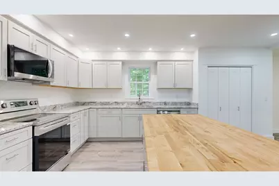 16 Snow Street, Gardiner, ME 04345 - Photo 14