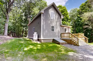 16 Snow St, Gardiner, ME 04345 - Photo 2