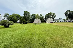 146 Federal St, Wiscasset, ME 04578 - Photo 10