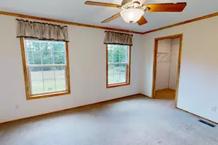 48 Red Oak Dr, Turner, ME 04282 - Photo 14