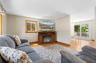 33 Sunset St, Thomaston, ME 04861 - Photo 12