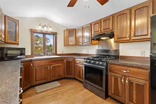 33 Sunset St, Thomaston, ME 04861 - Photo 20