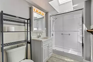 33 Sunset St, Thomaston, ME 04861 - Photo 8