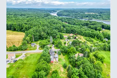 34 Capen Road, Gardiner, ME 04345 - Photo 2