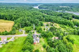 34 Capen Rd, Gardiner, ME 04345 - Photo 2