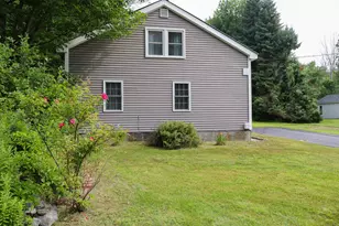 513 S High St, Bridgton, ME 04009 - Photo 4