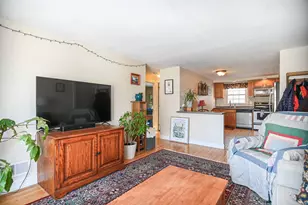11 Carriage Hill Ln, Eliot, ME 03903 - Photo 10