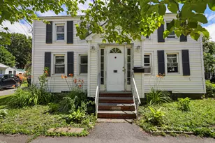 203 Grove St, Bangor, ME 04401 - Photo 2
